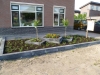 voortuin-met-verhoogde-bakken-1